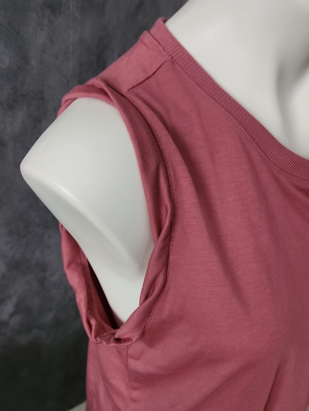RBX Women's Large Pink Sleeveless Shirt - Picture 3 of 7